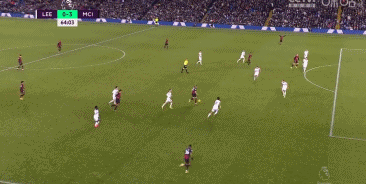 3C：退役三天前我和莱万说不想再为任何球队踢球，除非是巴萨