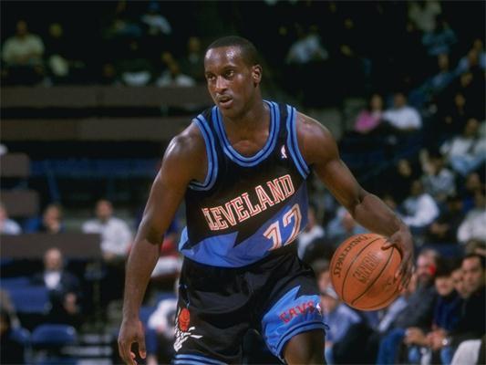 面对郭艾伦 面对郭艾伦